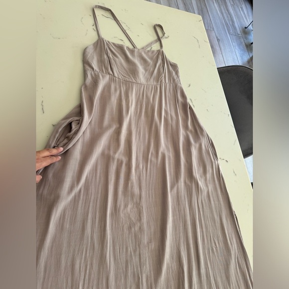 Final Touch Maxi Dress - Picture 9 of 11